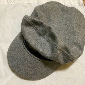 Grey hat